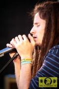 Martin Zobel (D) with The 40 Fiyha Band 13. Reggae Jam, Bersenbrueck 11. August 2007 (13).JPG
